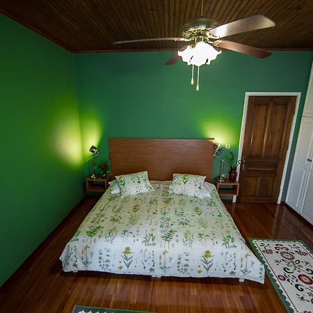 Lemon Garden Apartments ลิเกีย ภายนอก รูปภาพ