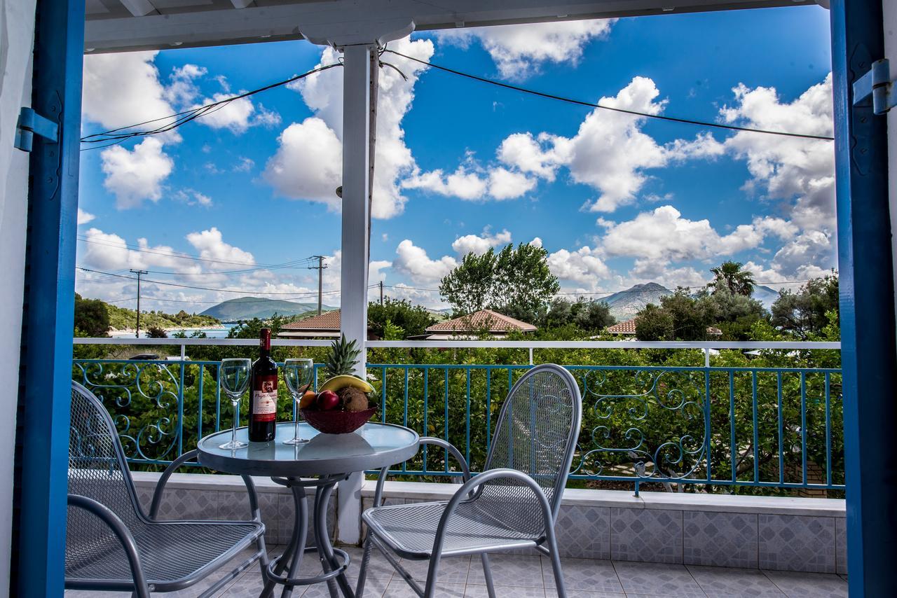 Lemon Garden Apartments ลิเกีย ภายนอก รูปภาพ