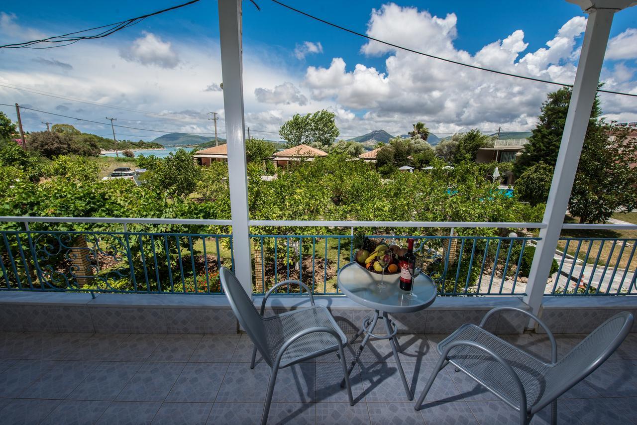 Lemon Garden Apartments ลิเกีย ภายนอก รูปภาพ